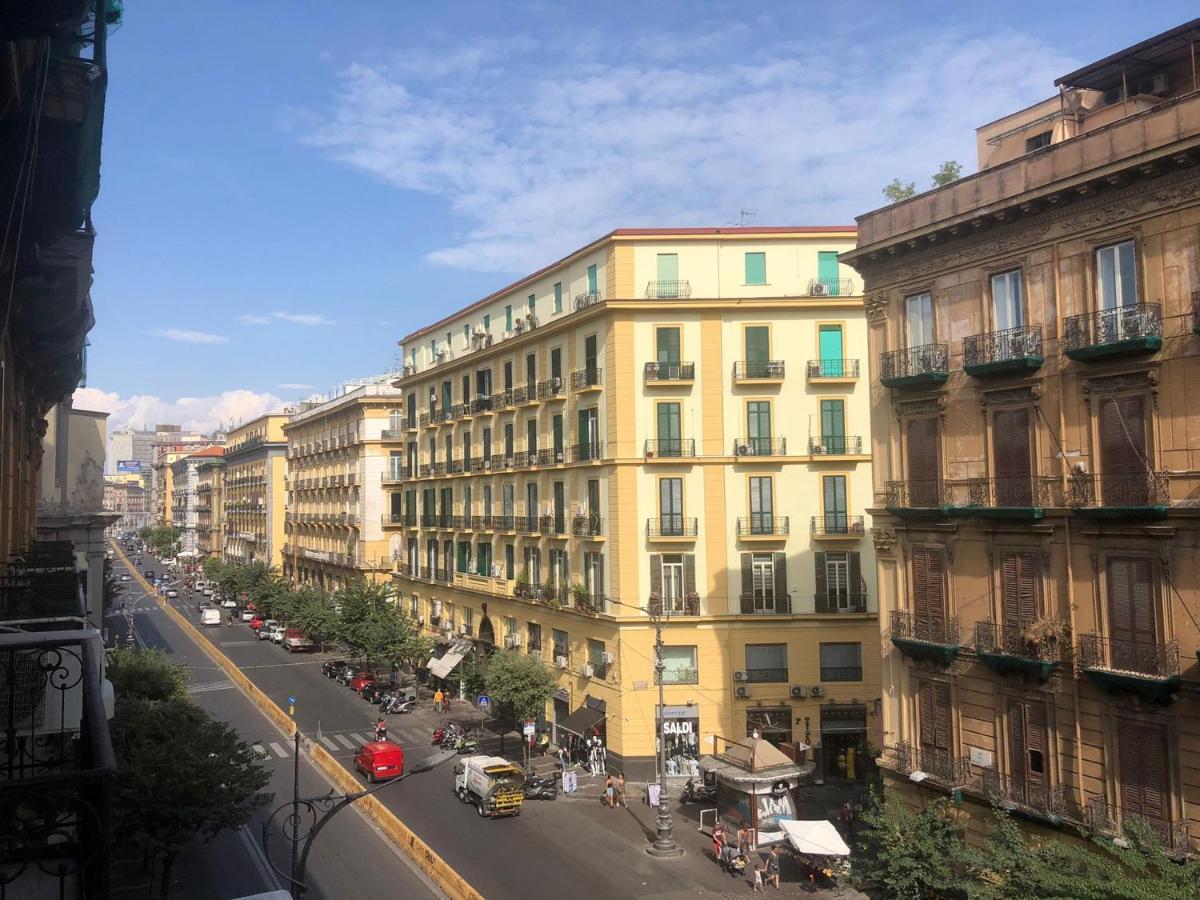 Hotel Beb Umberto I Napoli Exterior foto