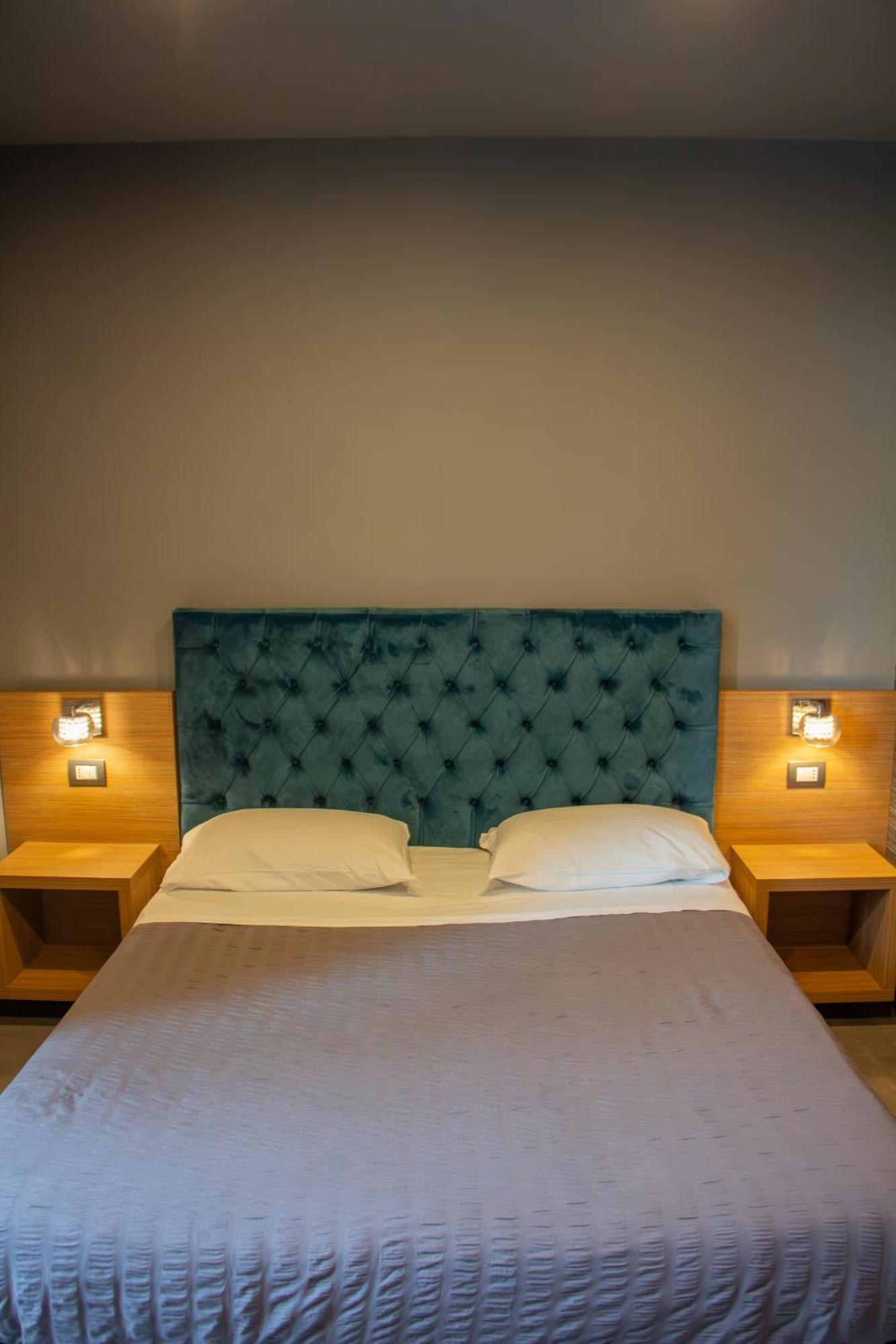 Hotel Beb Umberto I Napoli Exterior foto